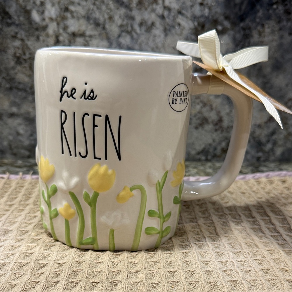NWT Rae Dunn “HE IS RISEN” 16 oz Easter Floral Mug